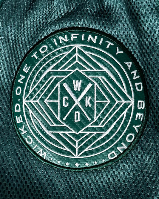 MUAY THAI CROSS-LINE SHORTS GREEN