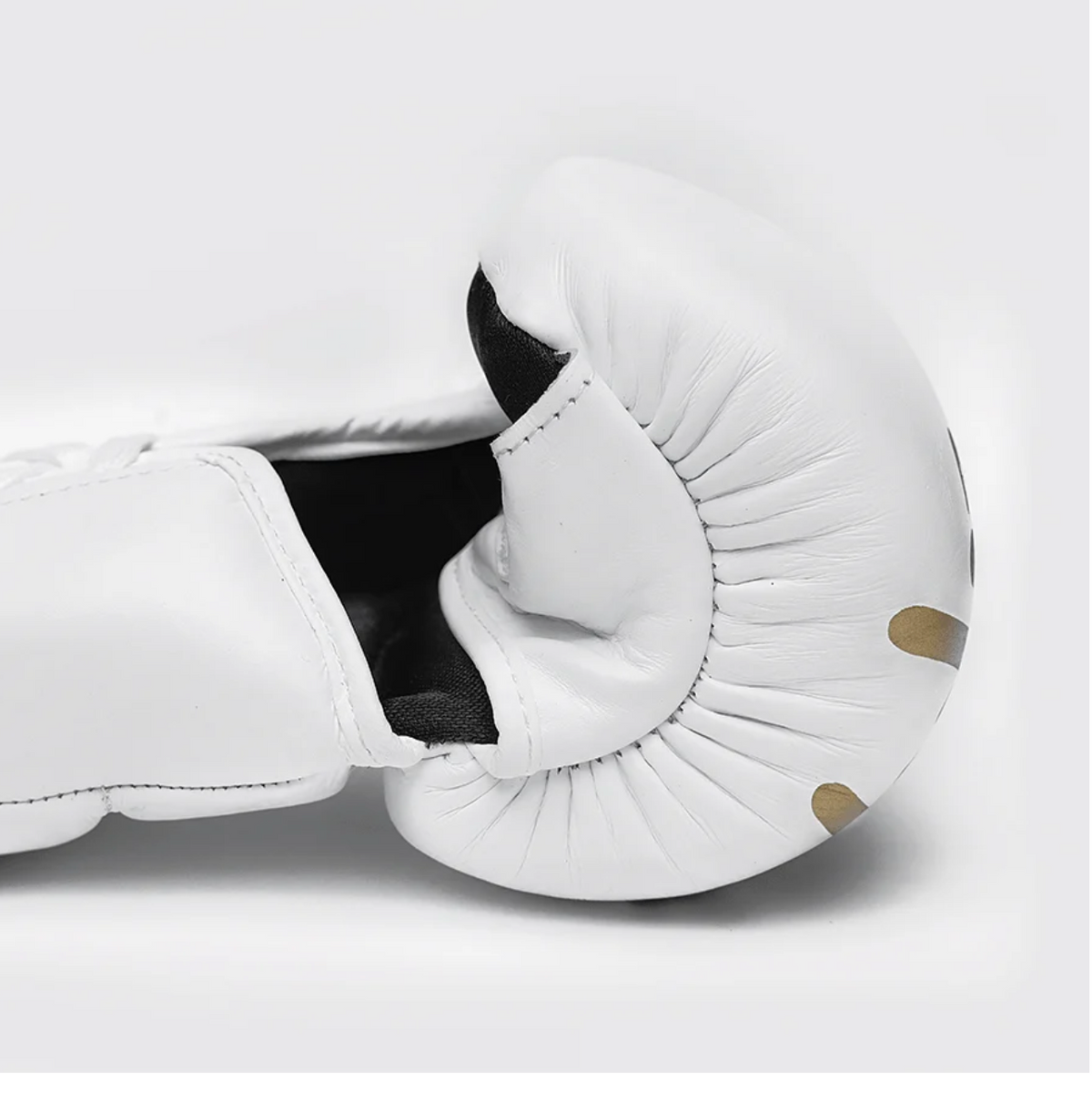 Yibuko Lace-Up MMA Gloves (White)